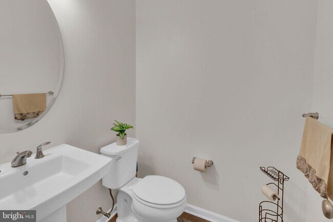 Photo - 29 Beachwood Dr