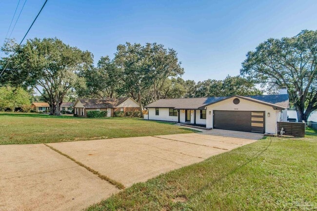 Photo - 5894 W Shore Dr