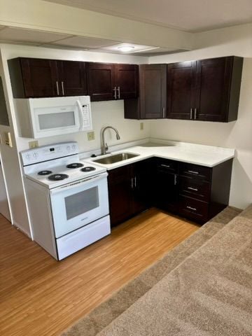 Building Photo - 2668 Elmwood Ave Unit 238