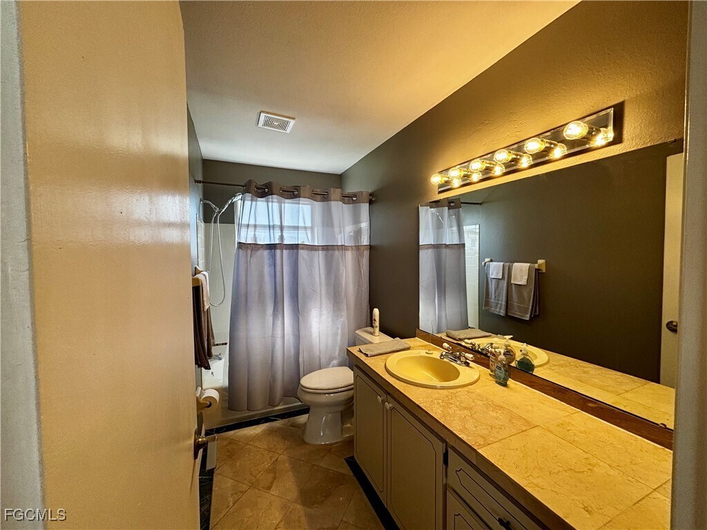 Photo - 7008 Constitution Blvd Unidad 74 Rental