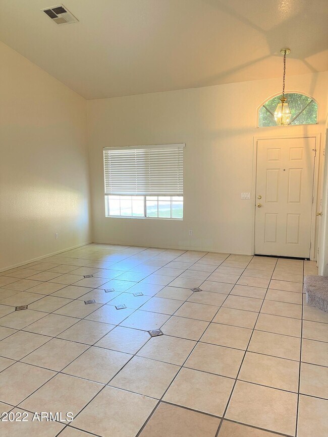 Photo - 1691 E Park Ave