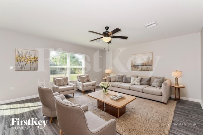 Photo - 1195 Desmond St