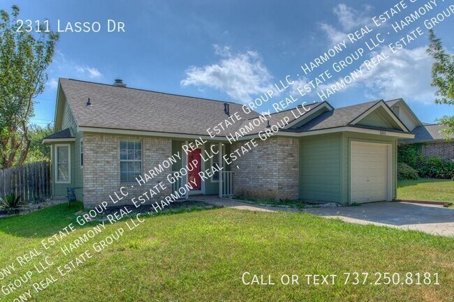 Photo - 2311 Lasso Dr