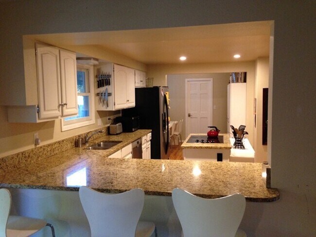 Photo - 3201 Lochwood Dr