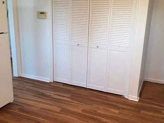 Cocina con vistas al lavadero - 112 W 14th St Unidad 112 W. 14th St.