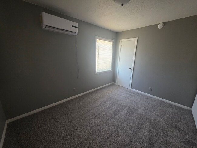 Photo - 3001 Curtis Dr Unit 3001 - B