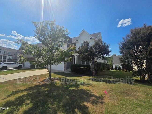 336 Plott Hound Ln