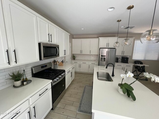 Photo - 25541 N 21st Ave