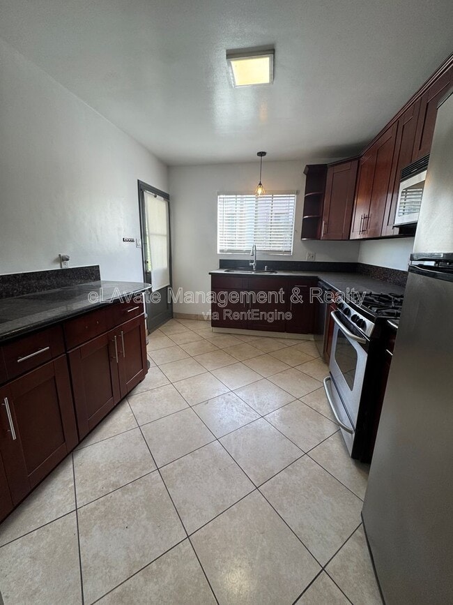 Photo - 12157 Chandler Blvd Unit 04