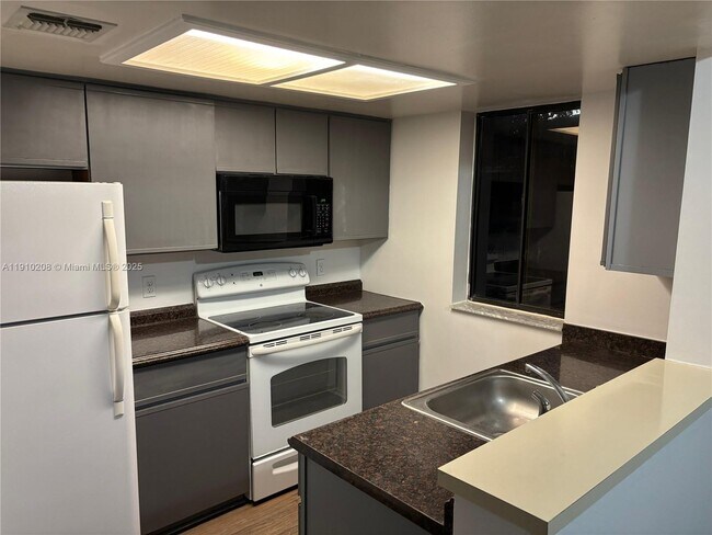 Photo - 3258 Coral Lake Ln Unidad 3258