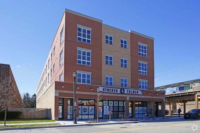 828 Lofts - 828 Lofts