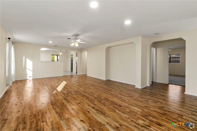 Building Photo - 2051 Dragon Trail Rental