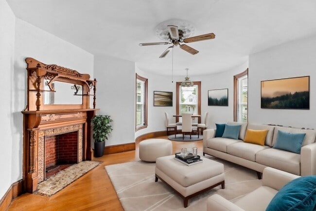 Photo - 220 School St Unidad 2