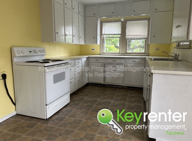Photo - 3819 A St