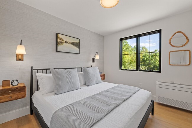 Photo - 70 Greystone Ln Unit 2