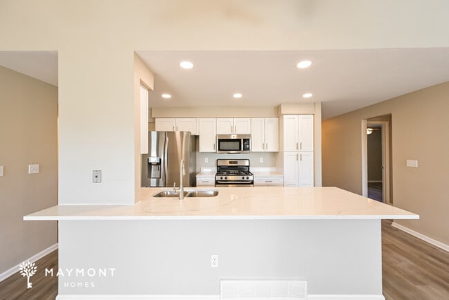 Photo - 4230 S Biscay Cir