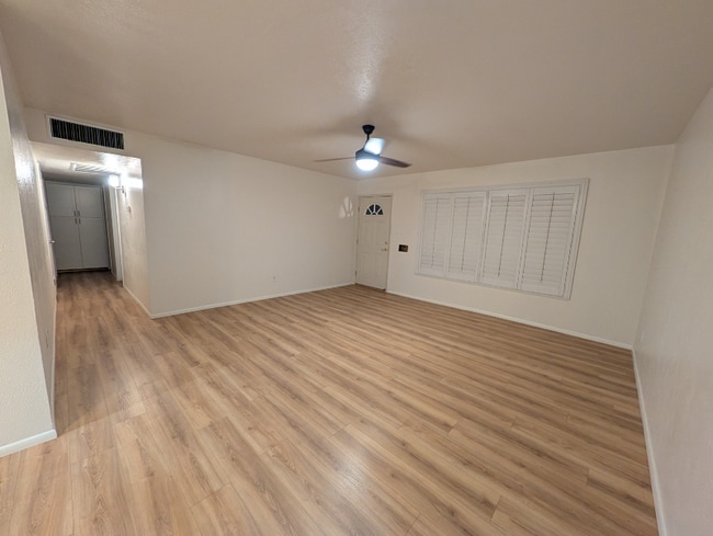 Photo - 7314 E Sheridan St