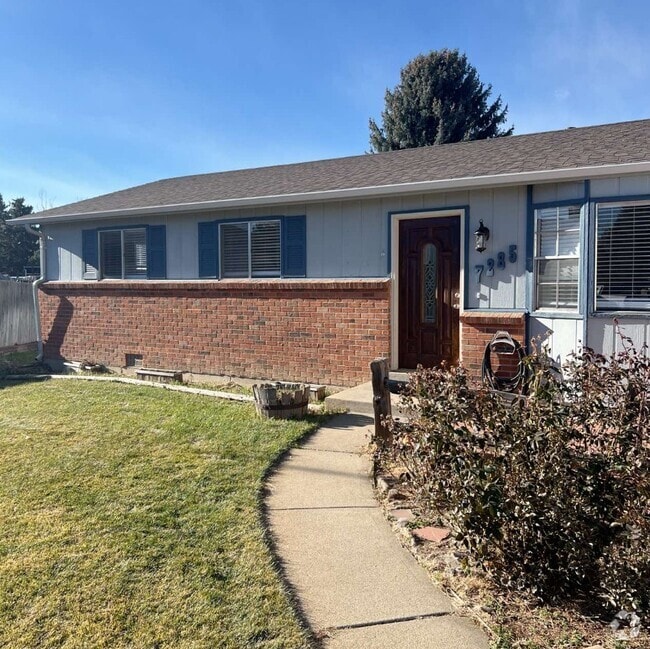 Building Photo - 7285 S Elm Ct Rental