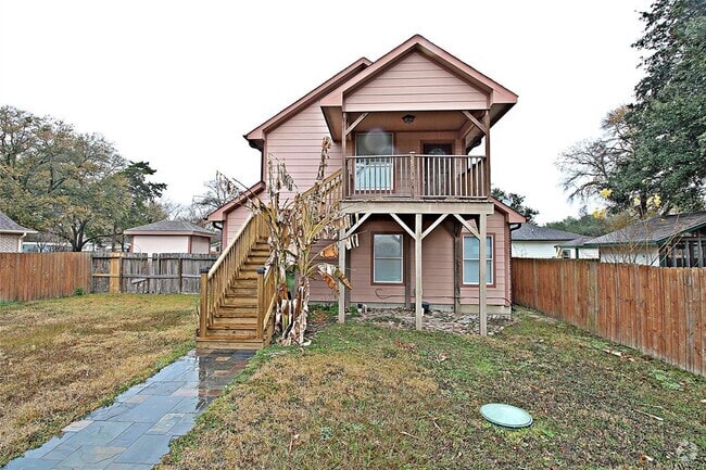 Building Photo - 8615 Sweetbrush Dr Rental