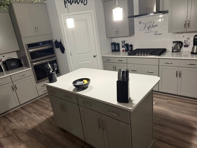 Photo - 1412 Woodcreek Farms Rd