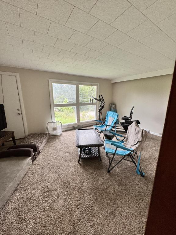 Photo - 16591 Heuston St
