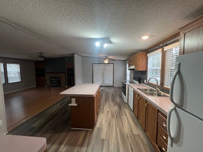 Photo - Peden Point/Mrytle Grove/Masonboro Loop South Wilmington 2 garage garage! Oak Trees! Covered Porch!