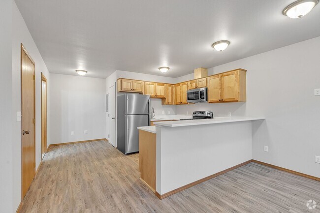 Building Photo - Fully Remodeled Ground Floor Studio $1,250... Rental