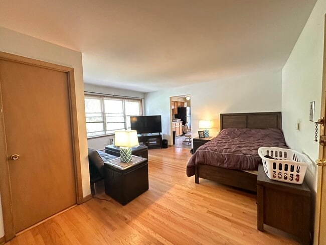 Photo - 5651 N Miltimore Ave