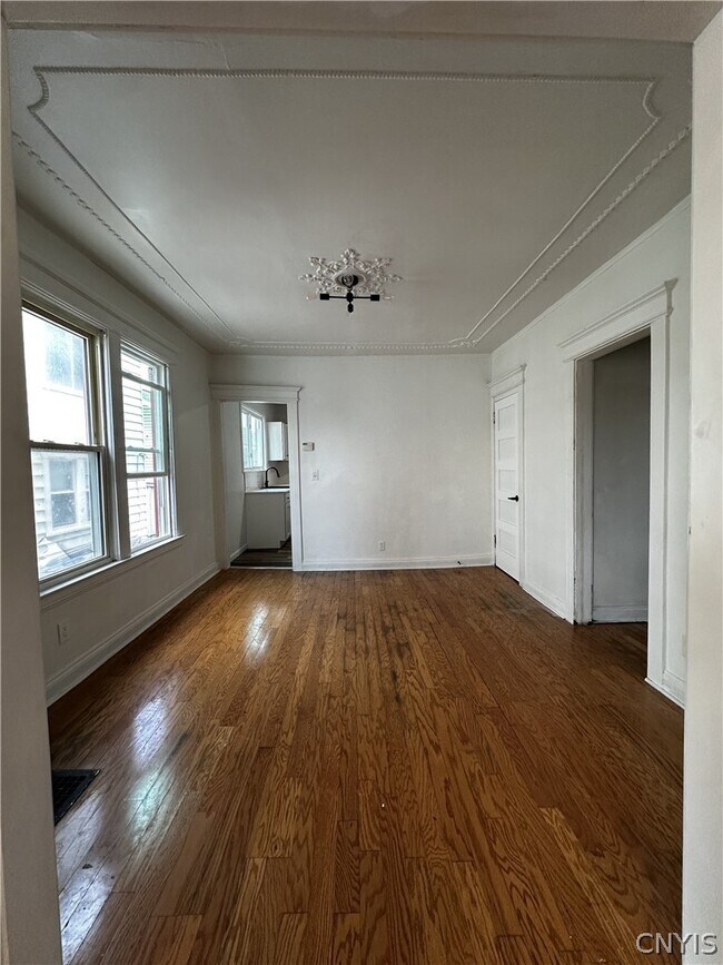 Photo - 113 E Brighton Ave