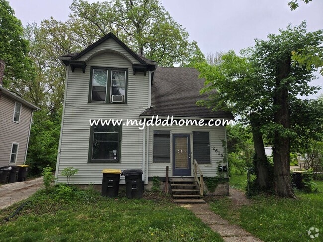 Building Photo - 615 W Foster Pkwy Unit 2615 Fox, lower Rental
