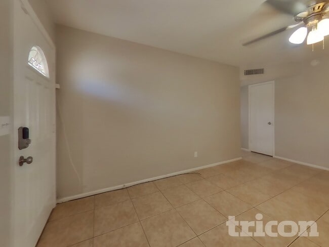 Photo - 18416 N 55th Dr