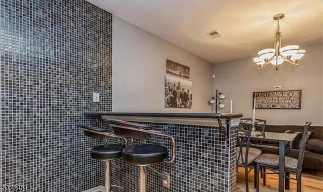 Photo - 115 Chariot Ct