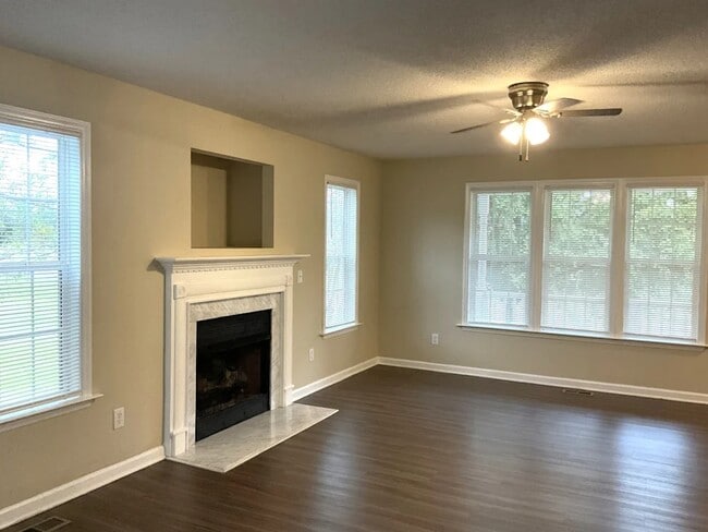 Photo - 73 Cross Ridge Dr