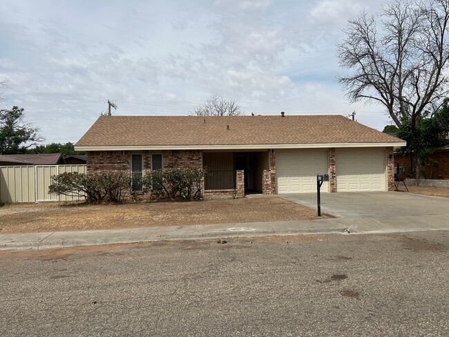 Building Photo - 1603 S Ike Ave Rental