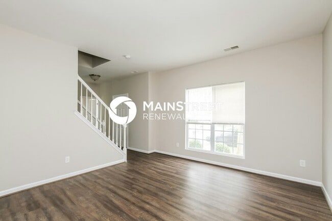 Photo - 4 Bedroom Pet-Friendly Home in Huntersville, NC with Main Street Renewal