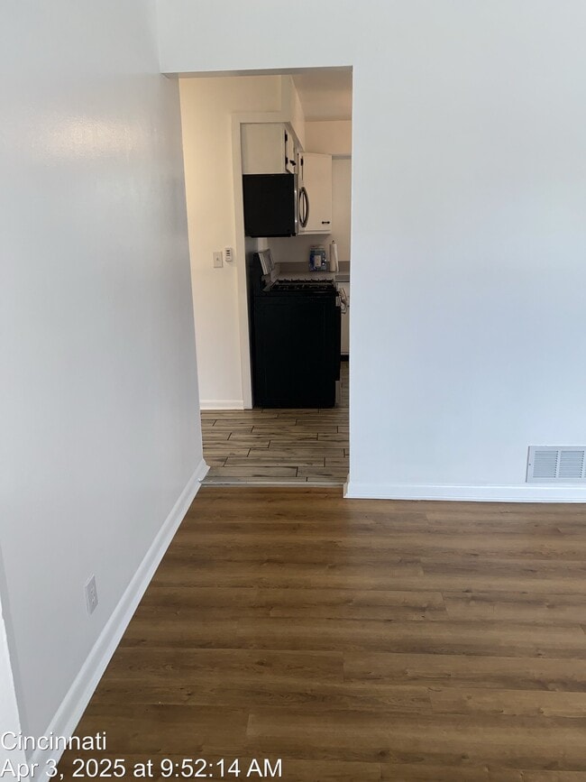 4947 Charlemar Dr Unit 1