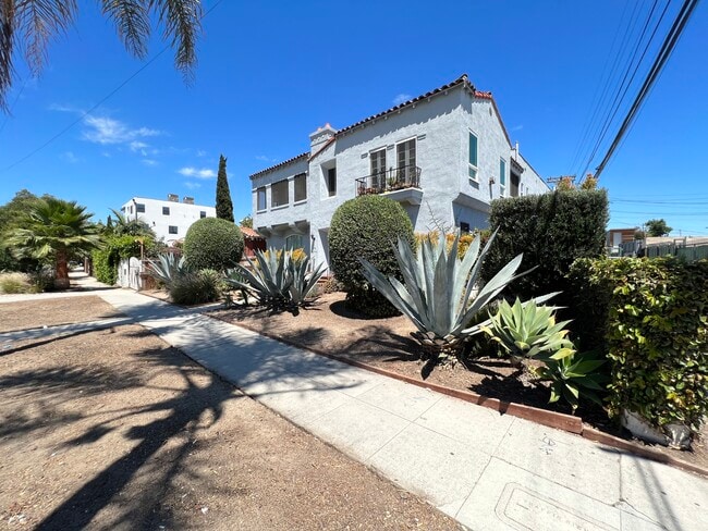 Building Photo - 1874 S Redondo Blvd