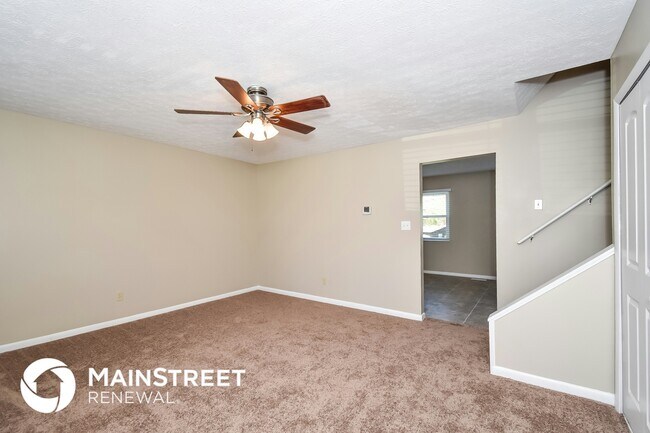 Photo - 8719 Shadow Creek Way