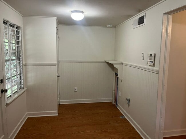 Photo - 11917 N Harrells Ferry Rd