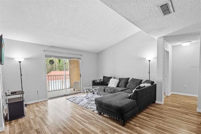 Photo - 9481 Highland Oak Dr Unit 305
