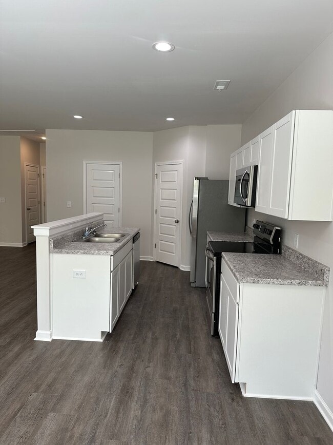 Photo - *Preleasing Now!!*- Three Bedroom | Two and a Half Bathroom Home in Cullman