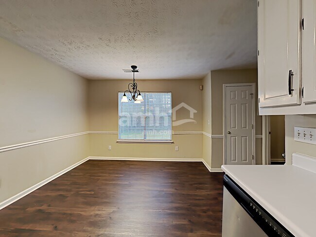 Photo - 1410 Timber Walk Dr