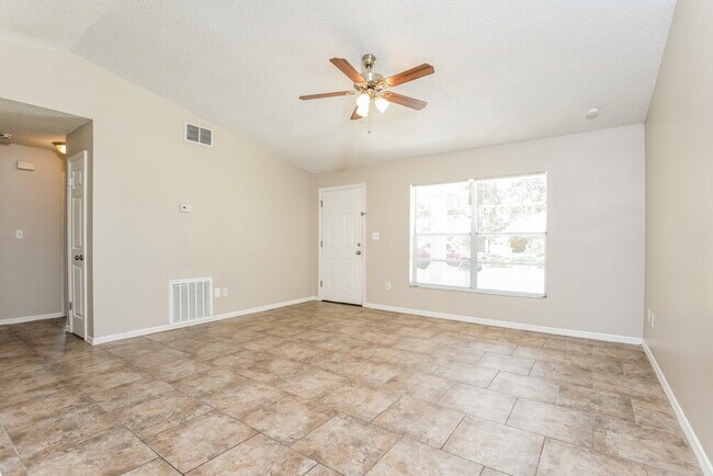 Photo - 3625 E Powder Horn Rd