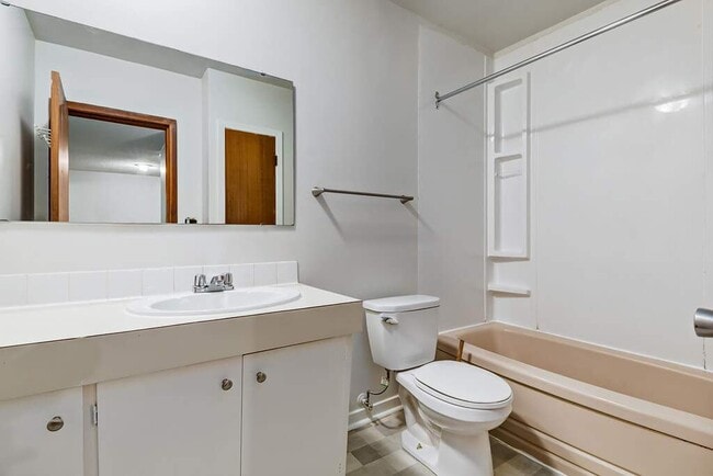 Photo - Forster Lodge