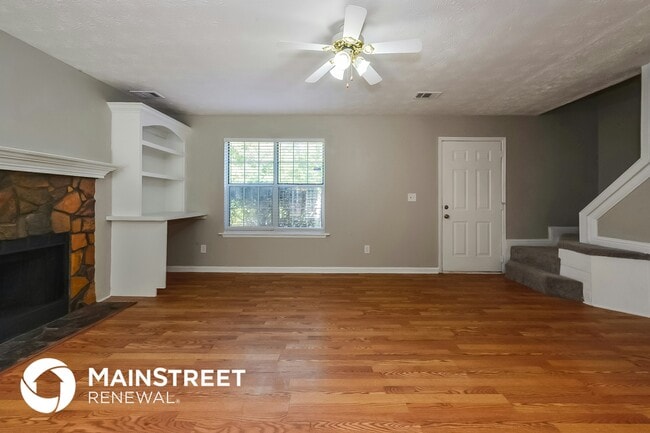 Photo - 70 Summer Ln