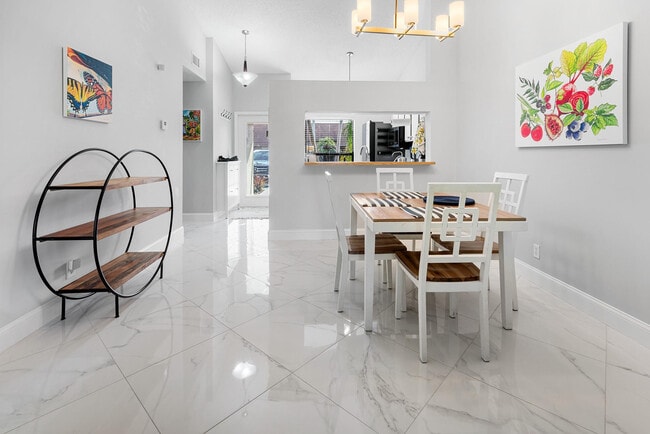 Photo - 3068 S Oakland Forest Dr