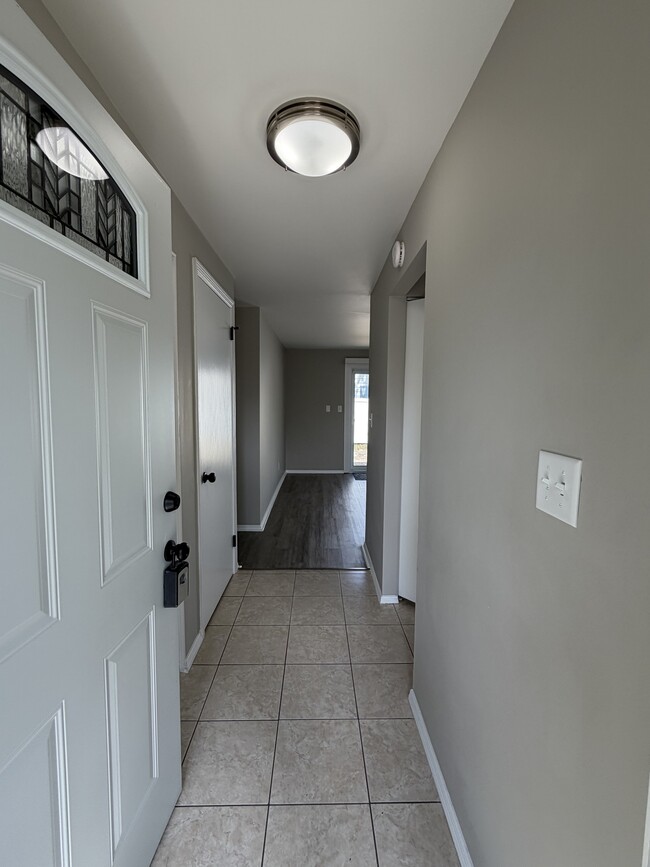 Photo - 2504 Campbell Dr