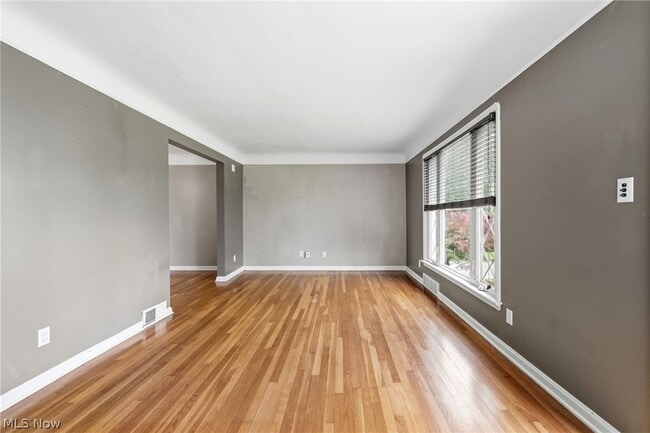 Photo - 7906 Kenton Ave