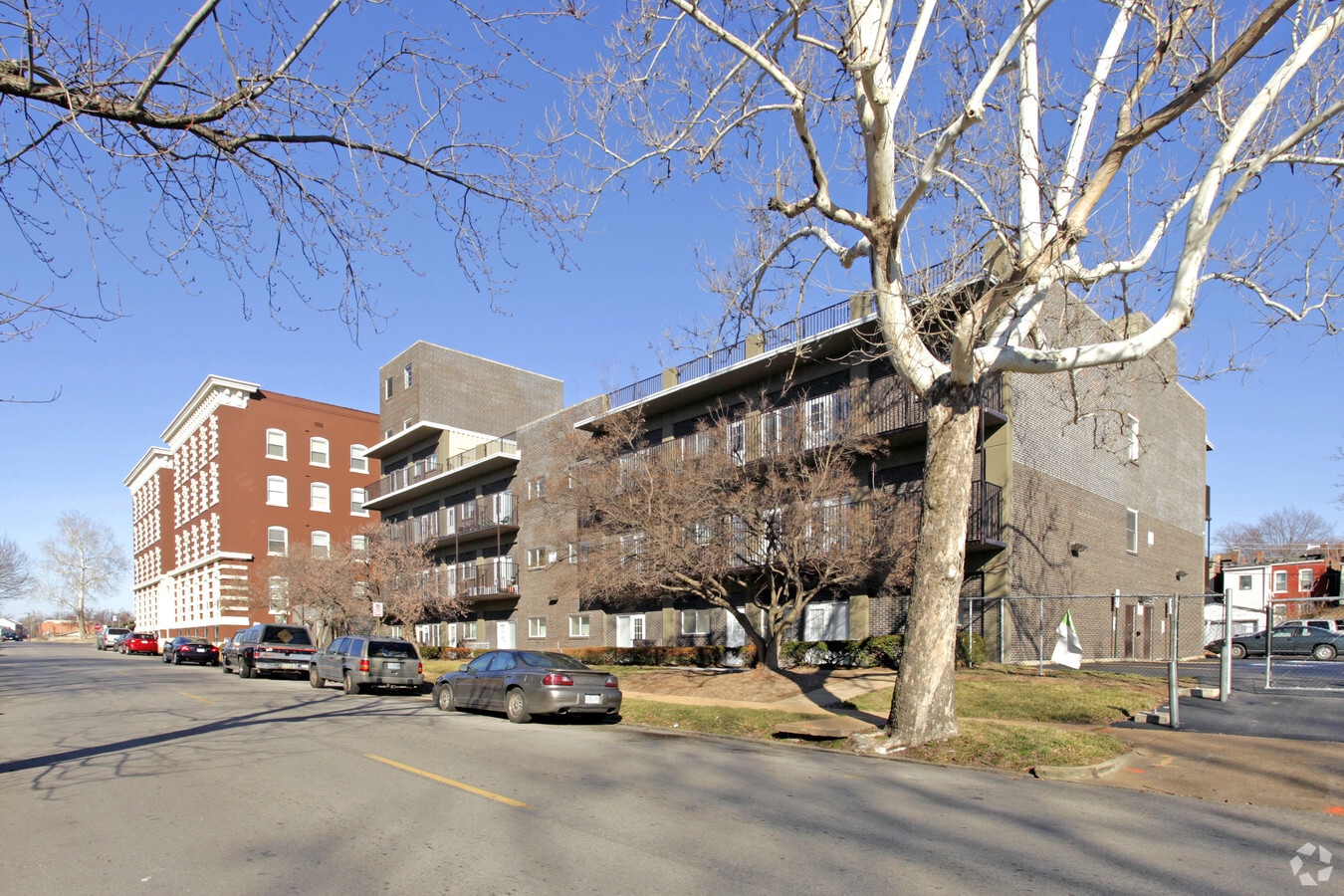 Photo - Hamilton Apartments