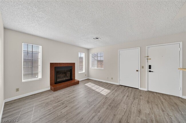 Photo - 2702 Alicialynn Way